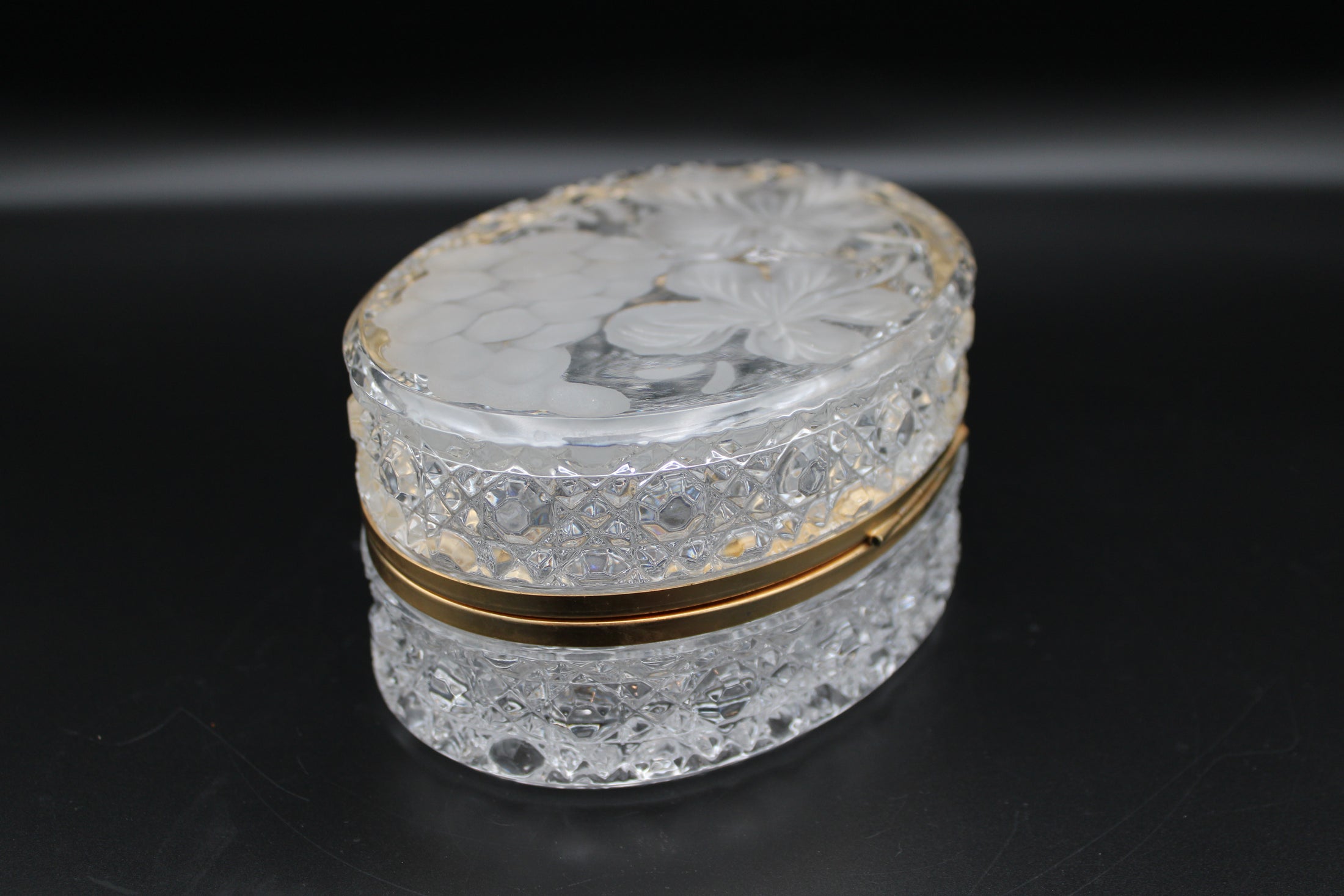 Crystal Oval Casket Button Design And Floral Etched Design