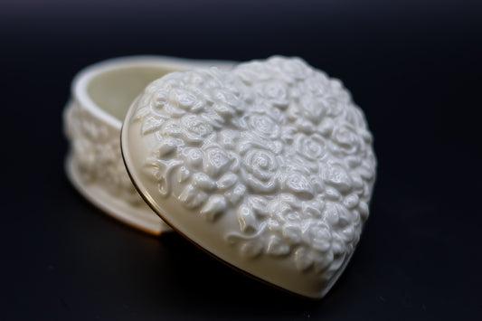 Cream Ceramic Heart Shaped Trinket Dish With Rose Detailing