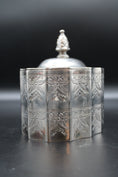 Load image into Gallery viewer, Godinger Silver Plated Scallop Edges Tea Caddy
