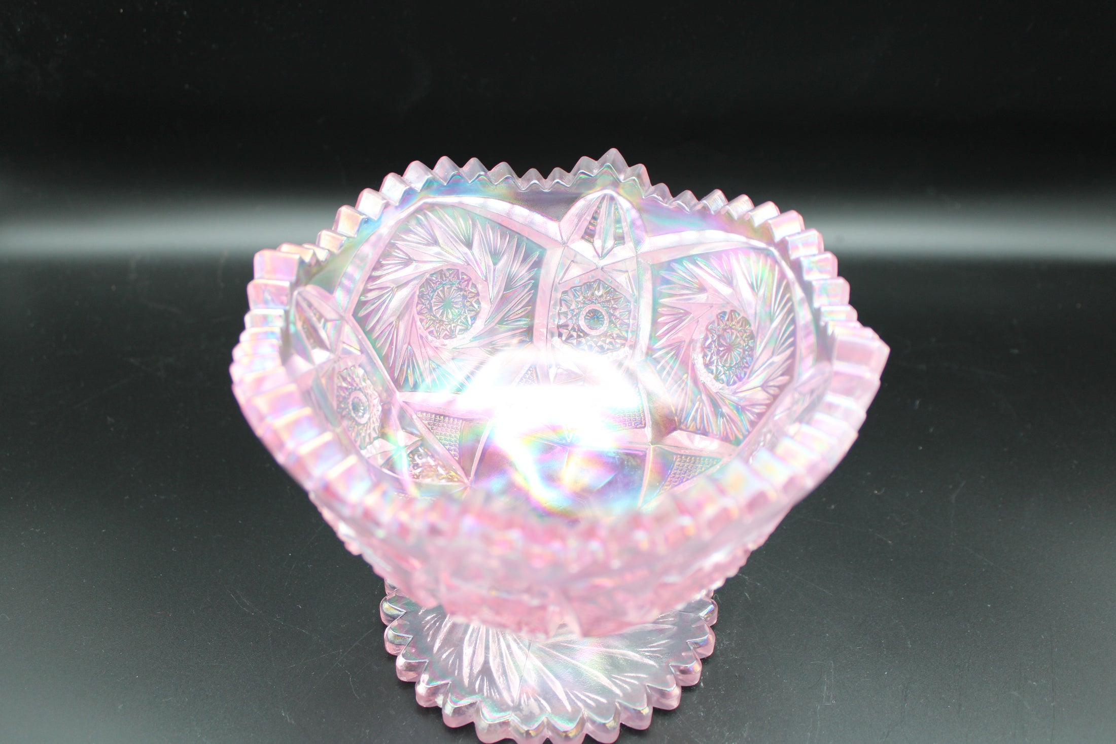 L. E. Smith Pink Iridescent Sawtooth Edge Star Flower Compote