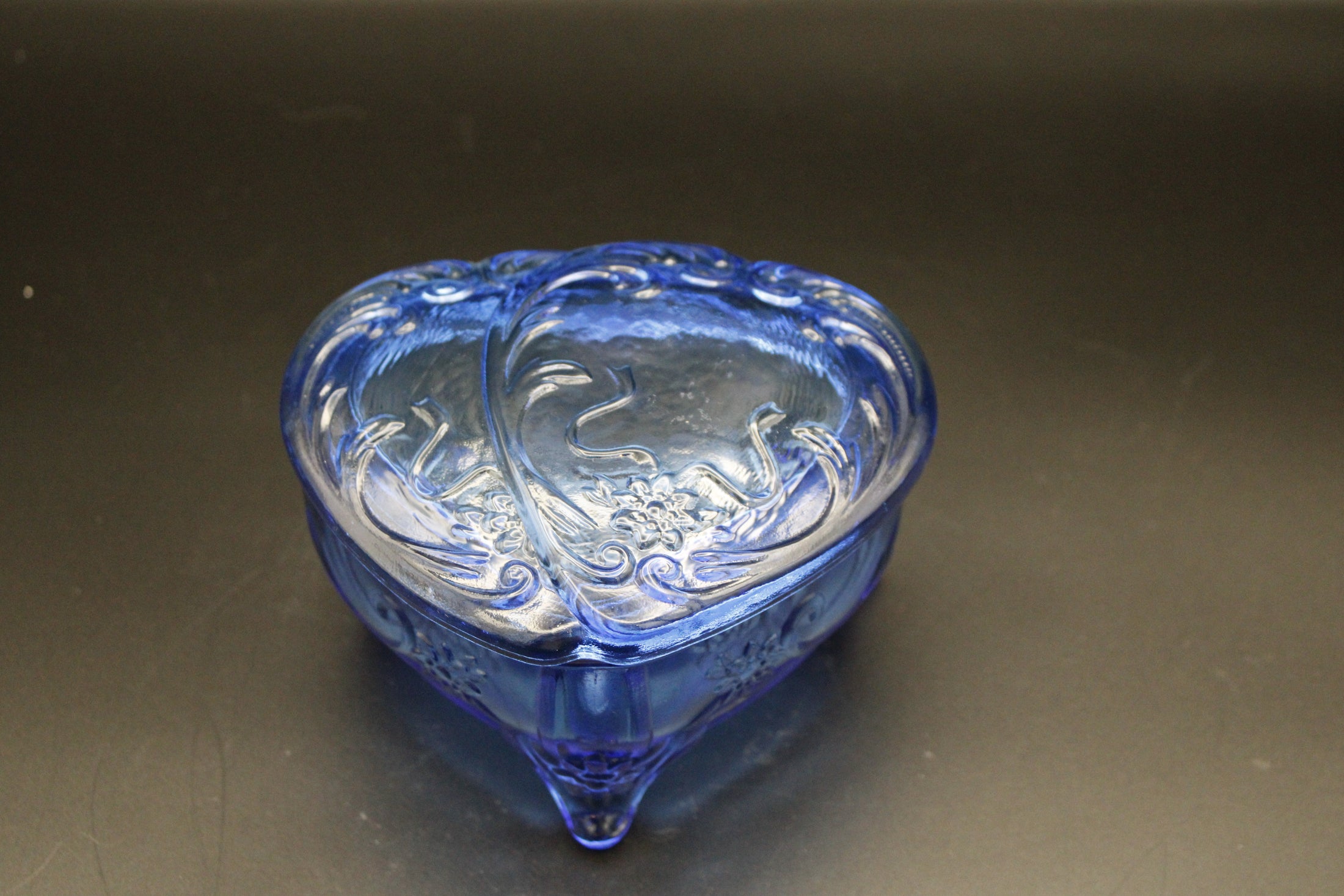 Blue Uranium Glass Heart Shaped Lidded Footed Trinket Dish