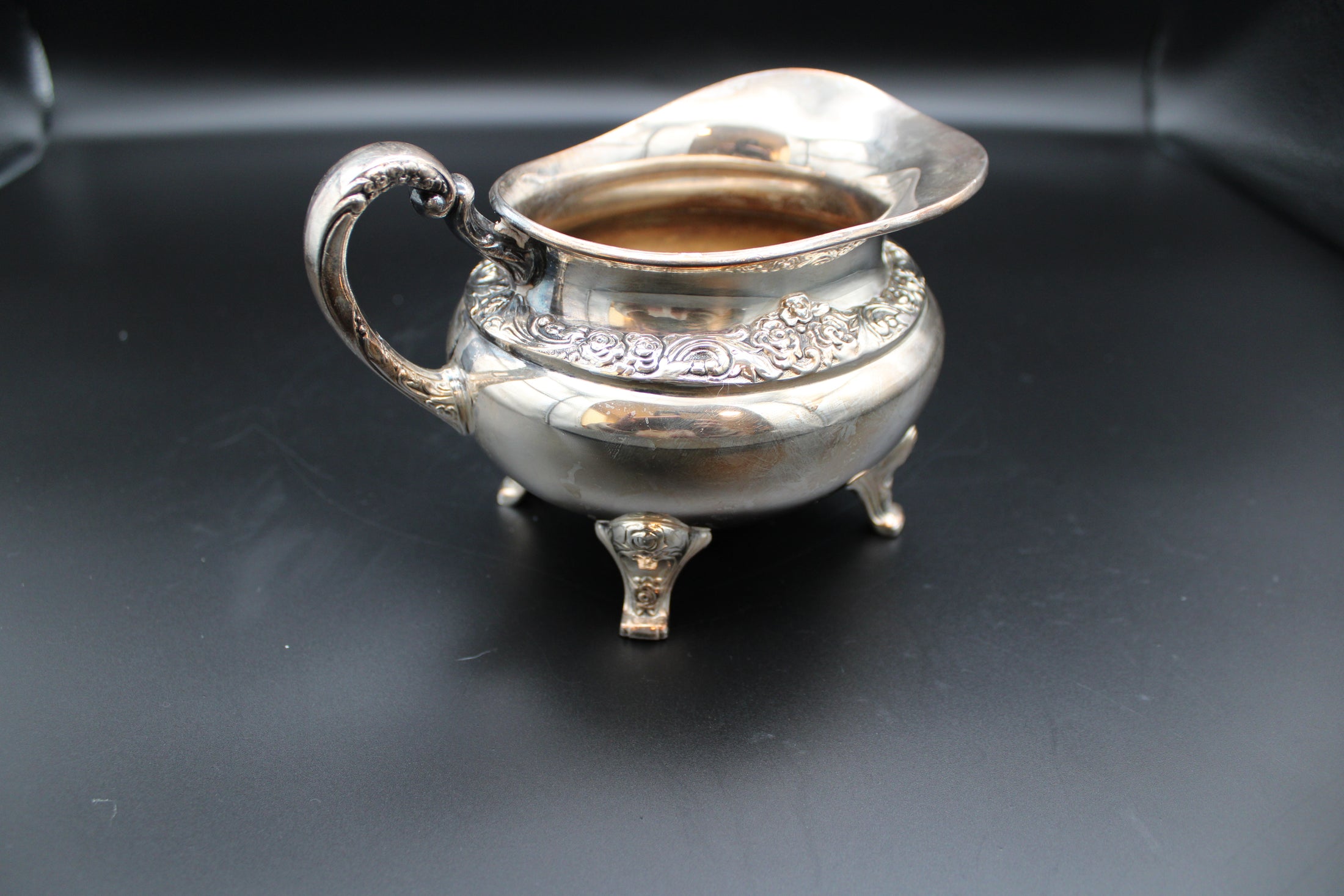 Silver Plated Sugar & Creamer Set With Intricate Floral Detailing - Ballad Community