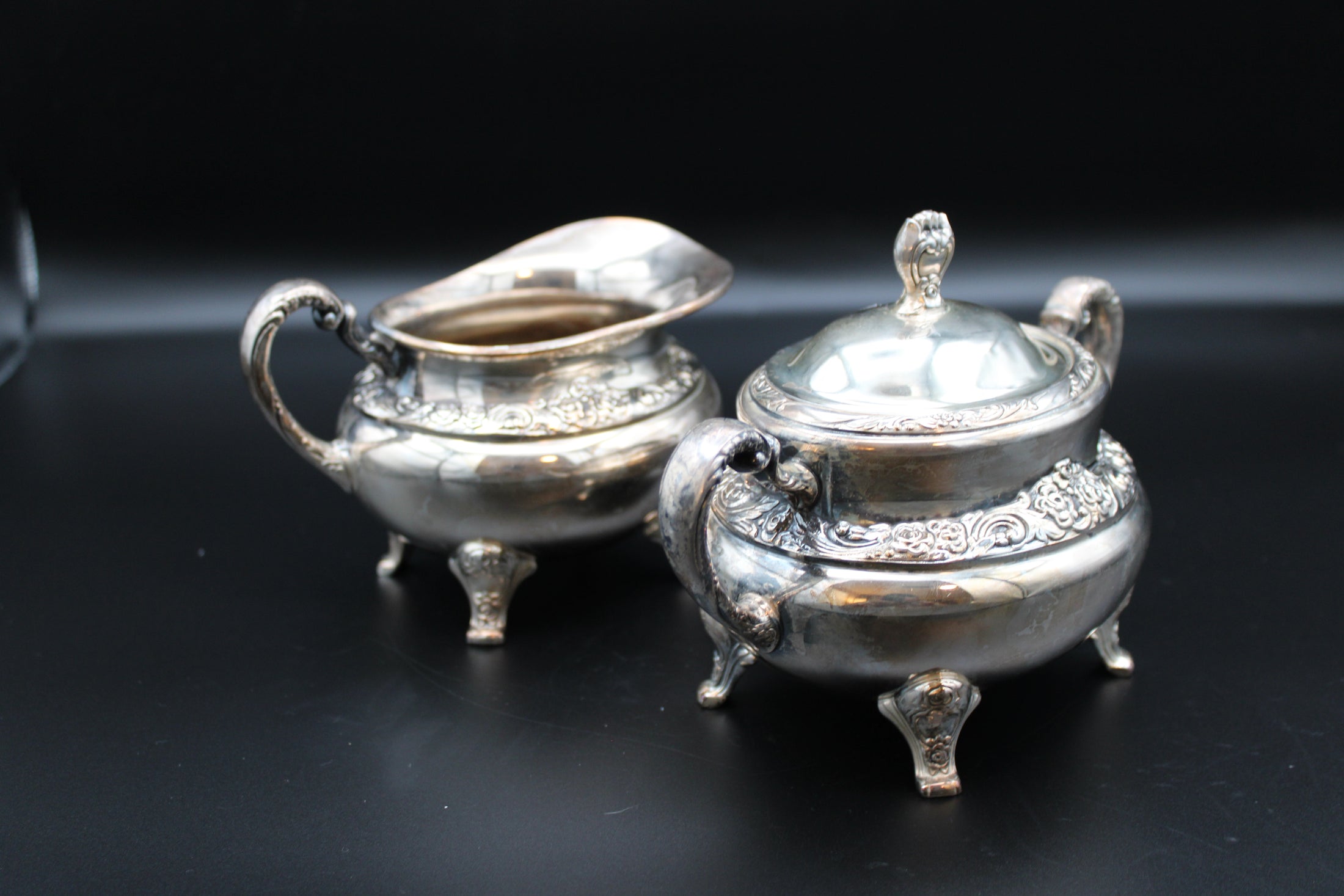 Silver Plated Sugar & Creamer Set With Intricate Floral Detailing - Ballad Community