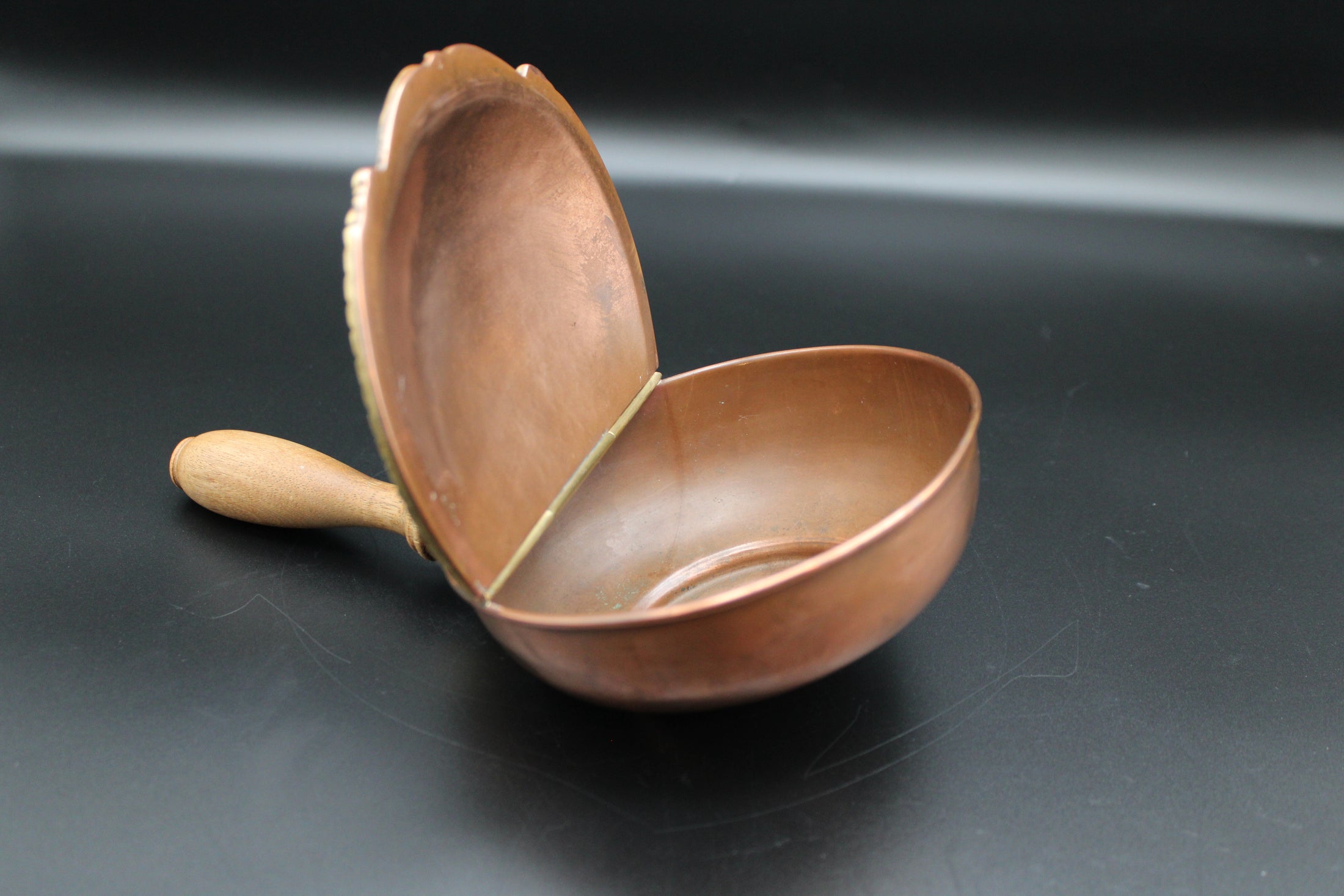 Copper Silent Butler With Brass Details and Wooden Handle - Tlaquepaque