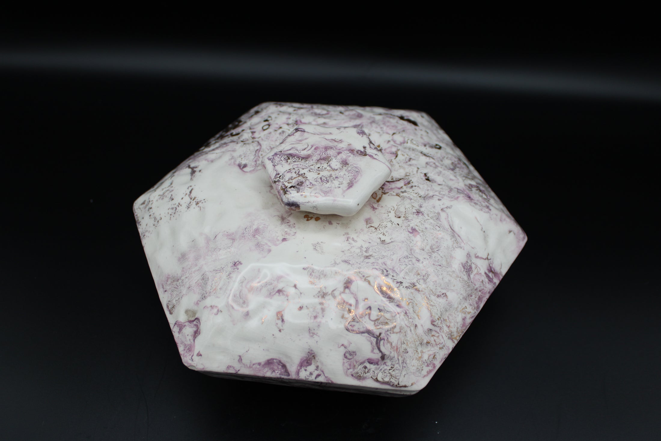 Pink/Purple Marbled Ceramic Hexagonal Lidded 3 Compartment Dish