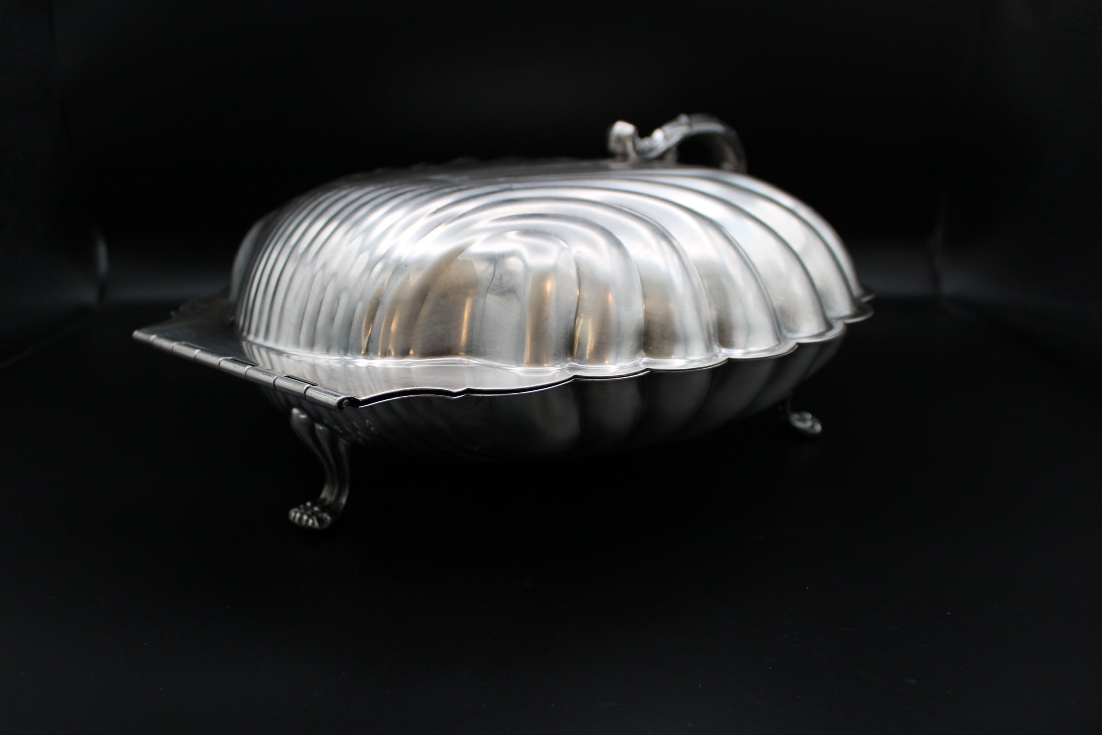 Silver Plated Shell Footed Server