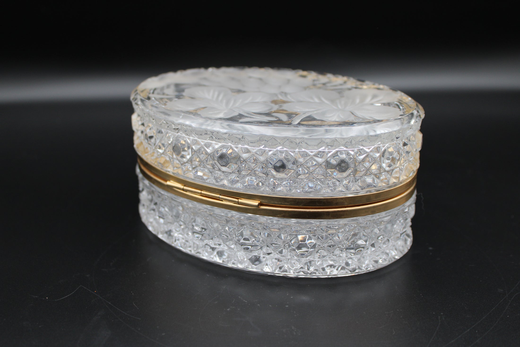 Crystal Oval Casket Button Design And Floral Etched Design