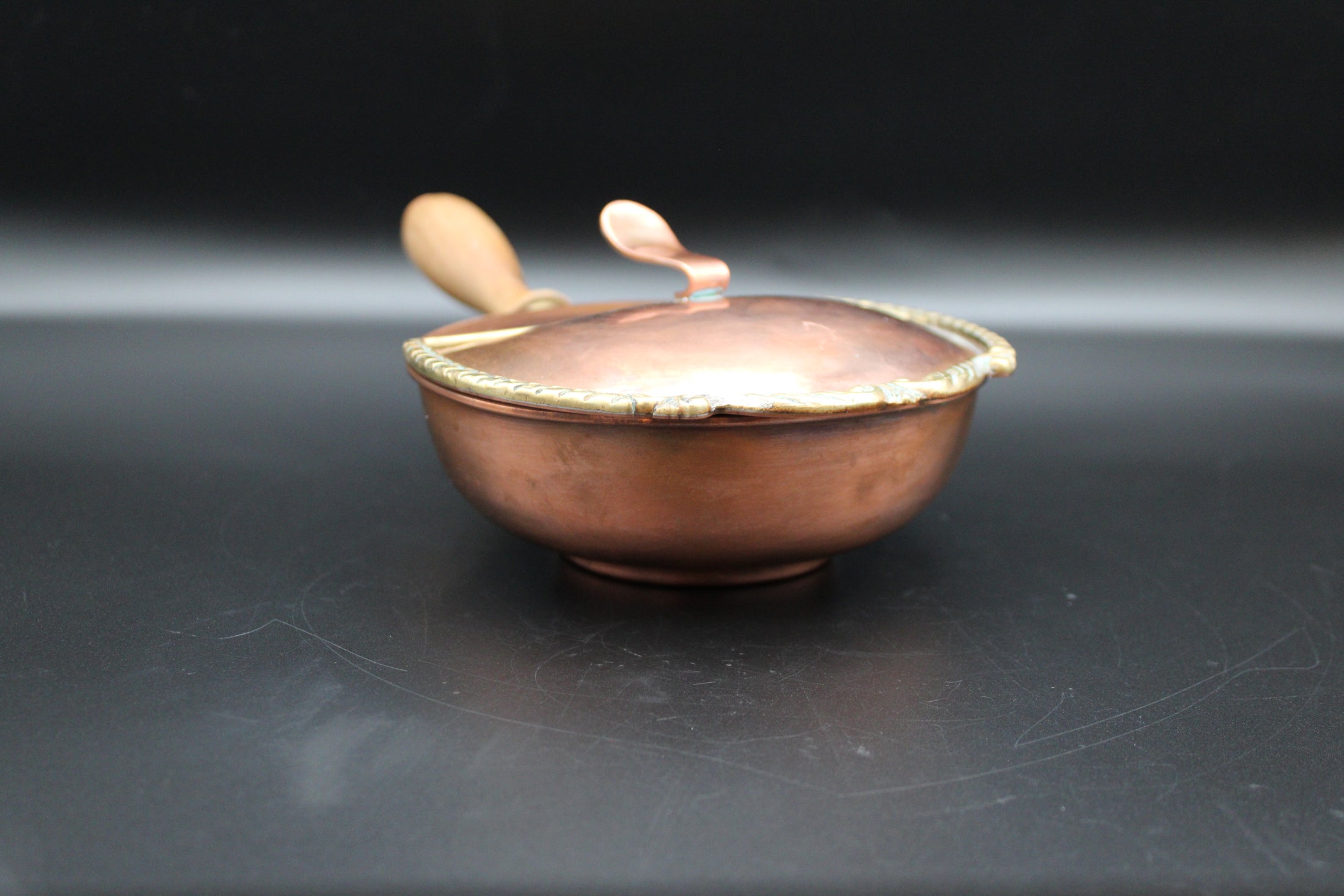 Copper Silent Butler With Brass Details and Wooden Handle - Tlaquepaque