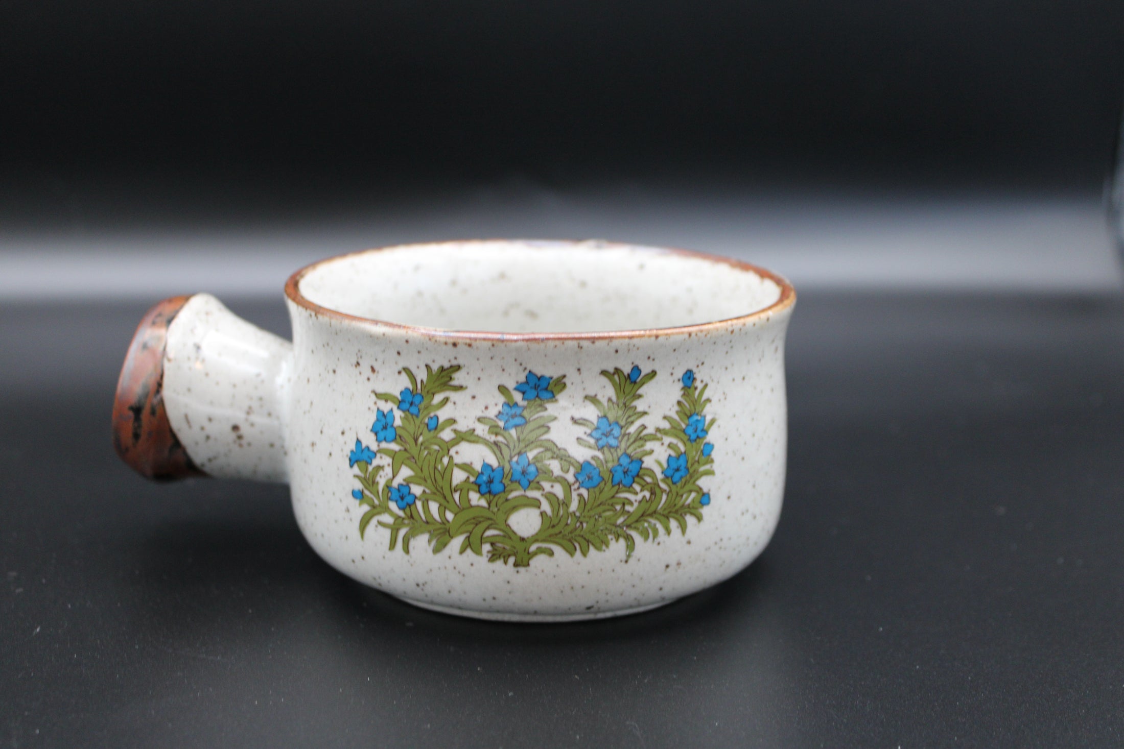 Ceramic Grey Blue Floral Pot With Handle