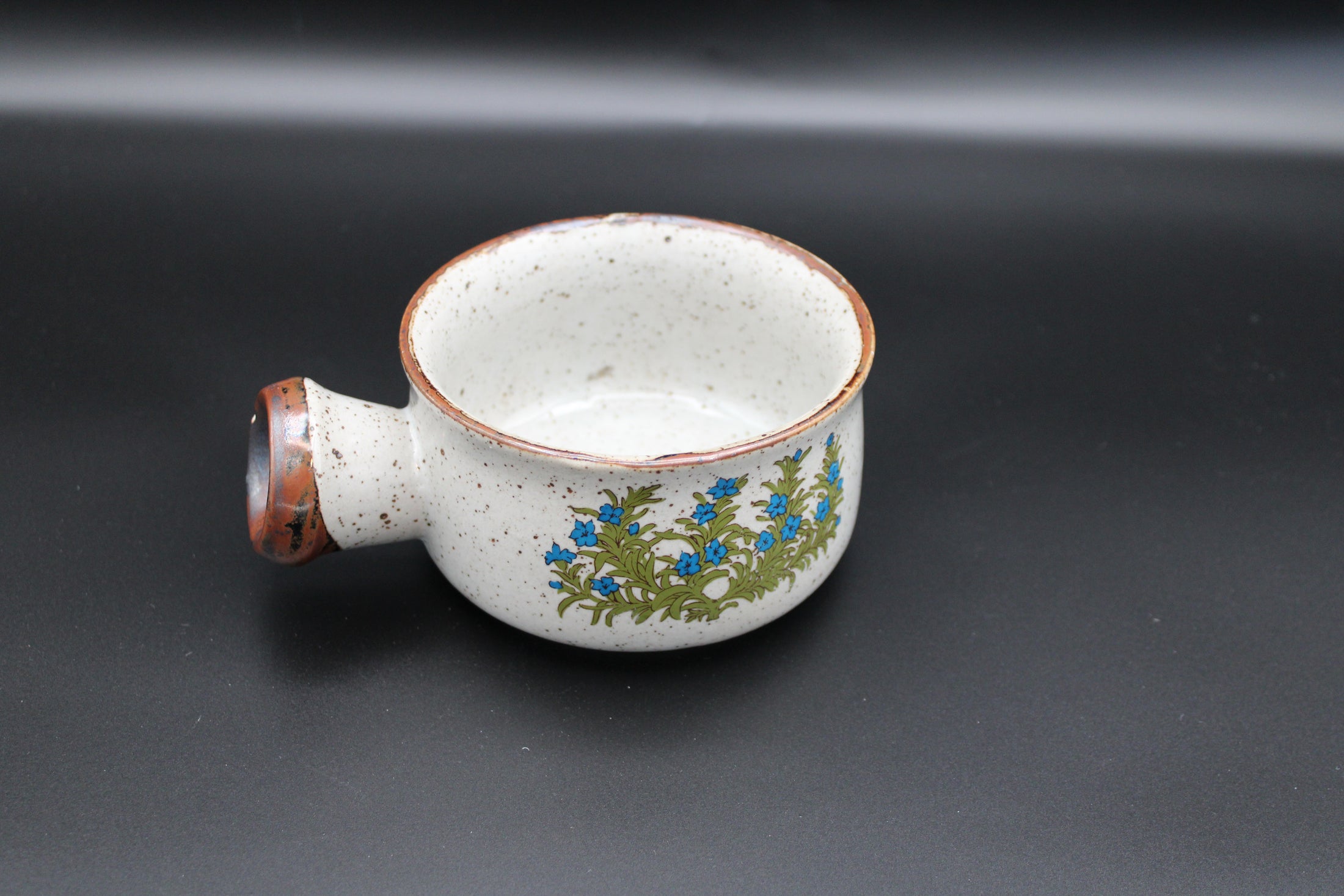 Ceramic Grey Blue Floral Pot With Handle