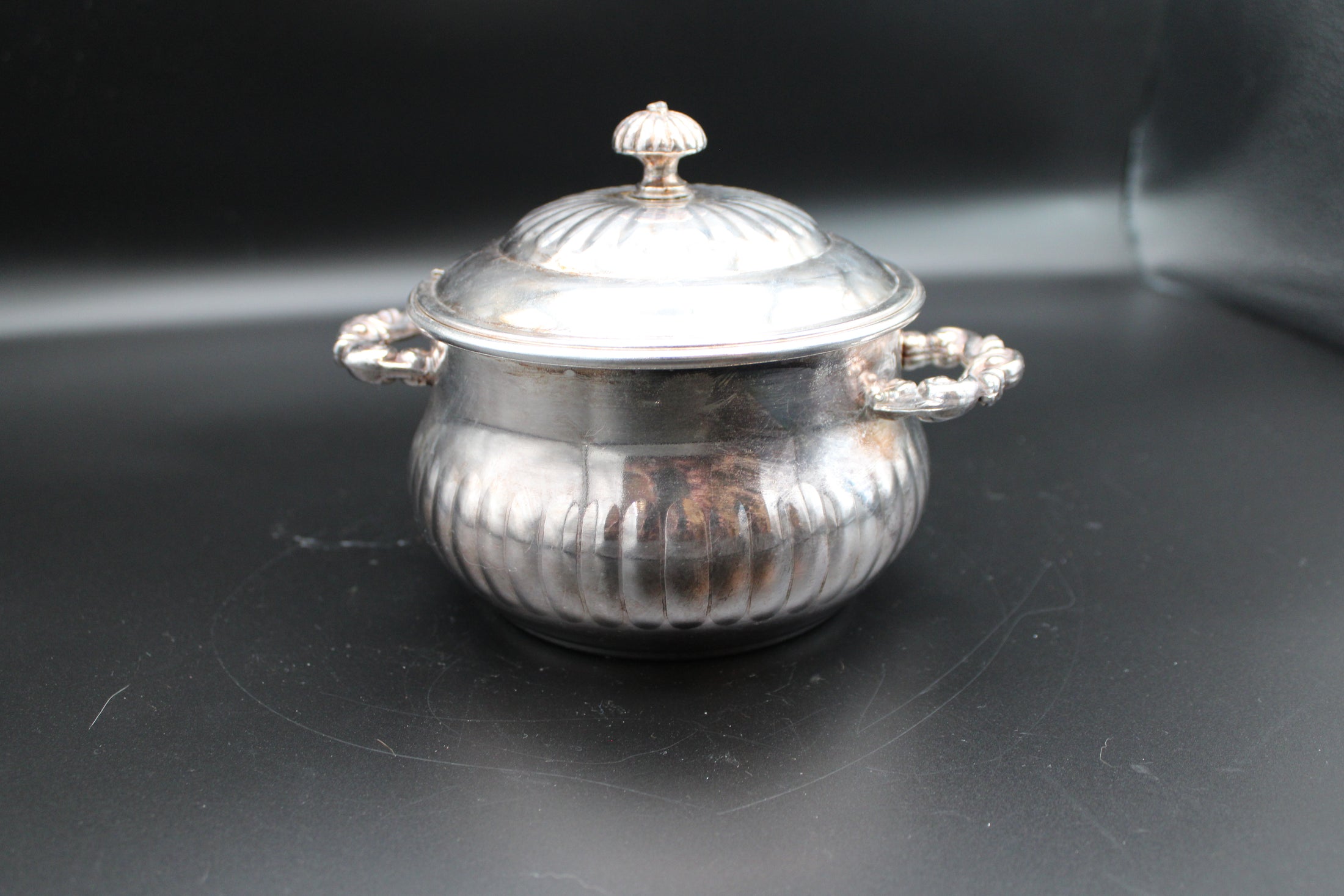 Eales Silver Plated Lidded Sugar Bowl