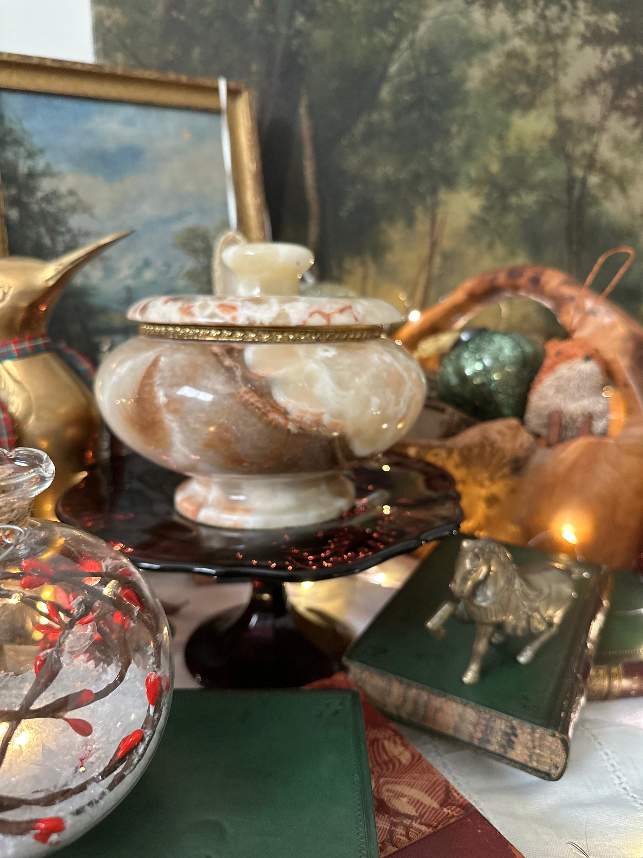 Tan Onyx Lidded Bowl