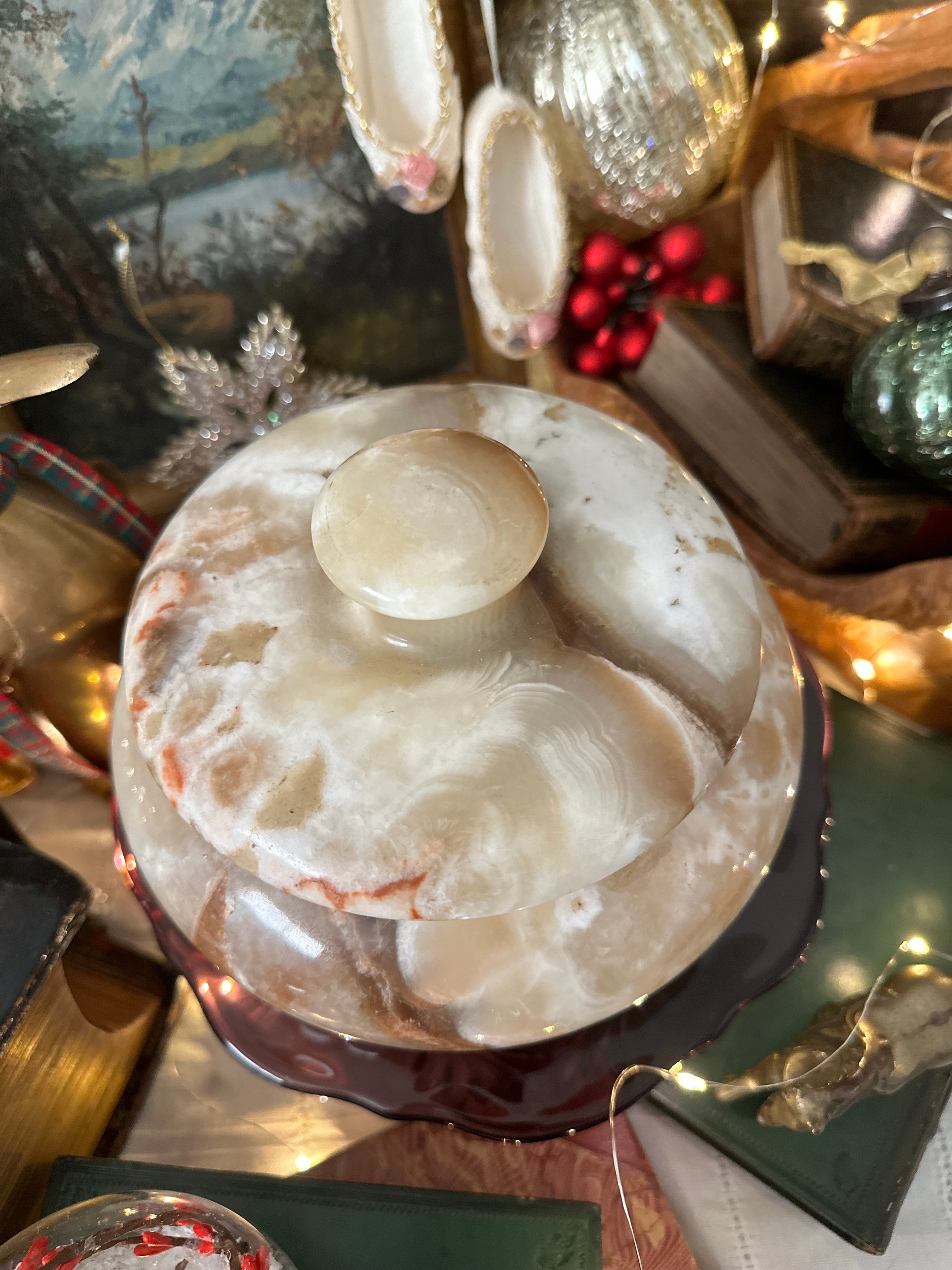 Tan Onyx Lidded Bowl